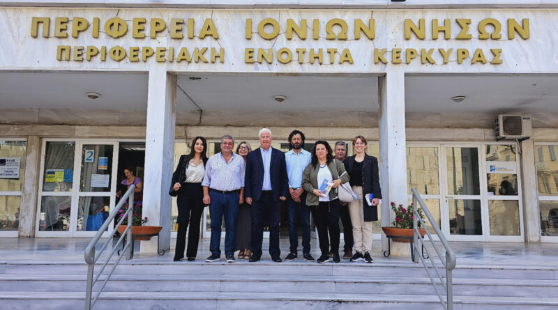 Συνάντηση Γιάννη Τρεπεκλή με τους εργαζόμενους στην Περιφέρεια, στο Δήμο Κεντρικής Κέρκυρας και τον Σύλλογο Εργαζομένων στους ΟΤΑ