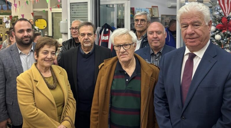 Ο Περιφερειάρχης Ιονίων Νήσων, Γιάννης Τρεπεκλής, στο Κέντρο Διημέρευσης & Φροντίδας ΑμεΑ «Η Μέλισσα».