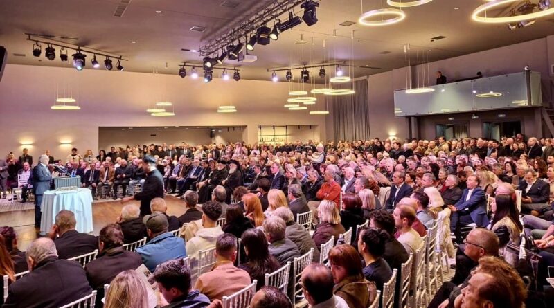 Στέφανος Γκίκας: «Η μαζική και πρωτοφανής συμμετοχή σας μας δίνει δύναμη να συνεχίσουμε ακόμη πιο δυναμικά τον αγώνα μας για μια καλύτερη Κέρκυρα, κοντά στους πολίτες, χωρίς διακρίσεις!»