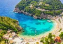 Η Παλαιοκαστρίτσα στις 4 ελληνικές παραλίες που μπήκαν στις καλύτερες του κόσμου για το 2026