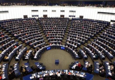 Η Κριτική Των Κριτών: Γιατί η Δημοκρατική Ευρώπη θα Θριαμβεύει και μέσα από τις Αστοχίες της  Γράφει ο Κώστας Χ. Βασιλάκης