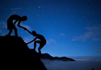 Από το Σκήπτρο στη Διακονία: Η Πνευματική Πρόκληση της Ταπείνωσης και η Κρίση της Αυθεντικότητας  Του Σπύρου Άνδρεϊτς