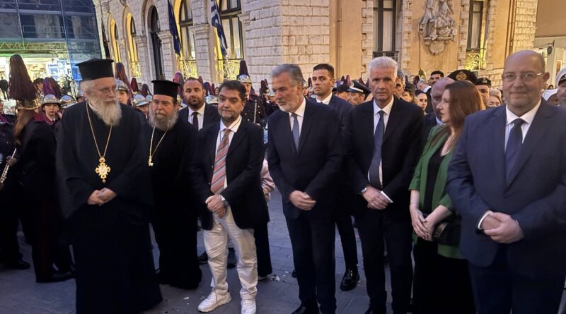 Κέρκυρα: Με λαμπρότητα η υποδοχή του Ιερού Λειψάνου του Αγίου Νικολάου