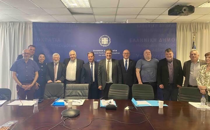 Συνάντηση στο Υπουργείο Παιδείας για την προετοιμασία της νέας σχολικής χρονιάς 2026-2027