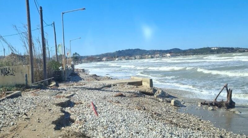 Συμπαράταξη Πολιτών: Οι παραλίες μας είναι σε κακή κατάσταση