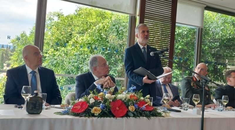 Η Ομιλία του Δημάρχου Κεντρικής Κέρκυρας Στέφανου Πουλημένου στο επίσημο γεύμα