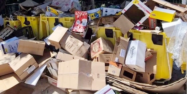 Άσπαστα χαρτοκιβώτια: Η συνηθέστερη παράβαση των τελευταίων ημερών
