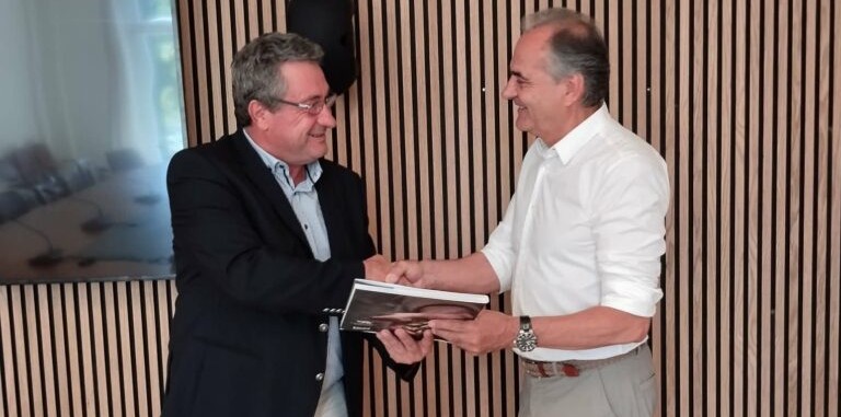 Εθιμοτυπική συνάντηση του Προέδρου του Επιμελητηρίου Κέρκυρας με τον Επίτιμο Πρόξενο της Ιταλίας στην Κέρκυρα