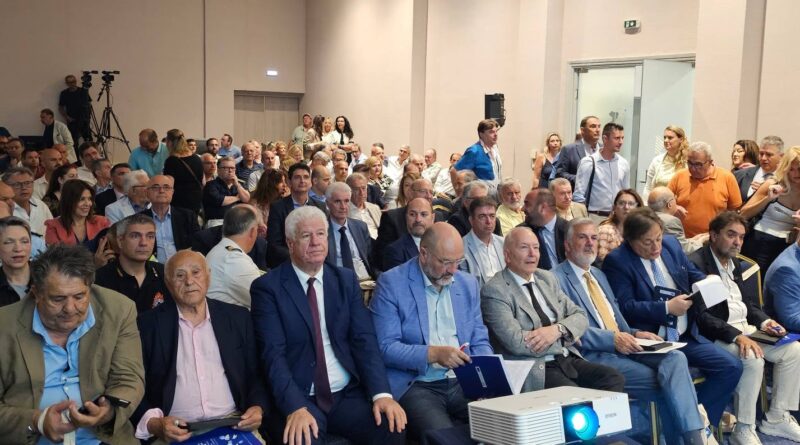 Συμμετοχή του Γενικού Γραμματέα της Αποκεντρωμένης Διοίκησης Πελοποννήσου, Δυτικής Ελλάδας και Ιονίου κ.Δημήτρη Κατσαρού στην ημερίδα για τα Μικρά Νησιά του Ιονίου