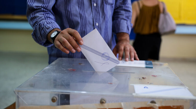 Τρίτο ήταν, τρίτο είναι; Του Γιάννη Ρεβύθη