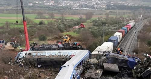 Μακαριότητα της άγνοιας ή ναρκισσισμός της βεβαιότητας; Γράφει ο Κώστας Κούρκουλος