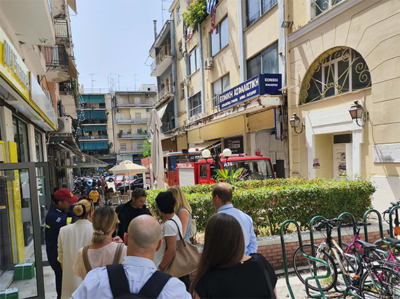 Κέρκυρα: Άμεση επέμβαση της Πυροσβεστικής μετά από βραχυκύκλωμα σε τραπεζικό κατάστημα
