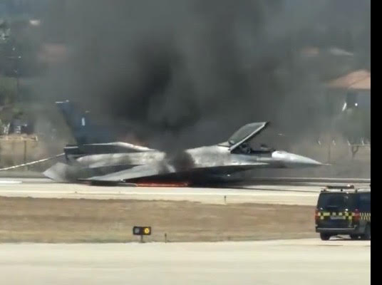 Αναγκαστική προσγείωση F-16 στο αεροδρόμιο της Ζακύνθου -Καλά στην υγεία του ο πιλότος.