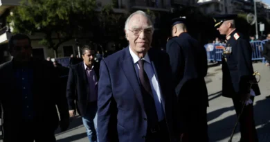 Πέθανε ο Βασίλης Λεβέντης σε ηλικία 75 ετών
