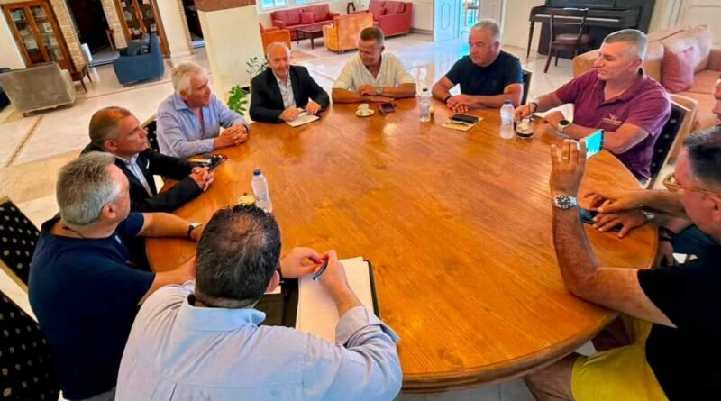 Στ. Γκίκας από τη Λέρο: Έργα για λιμάνι και υδροδότηση στο επίκεντρο των επαφών με τις τοπικές αρχές