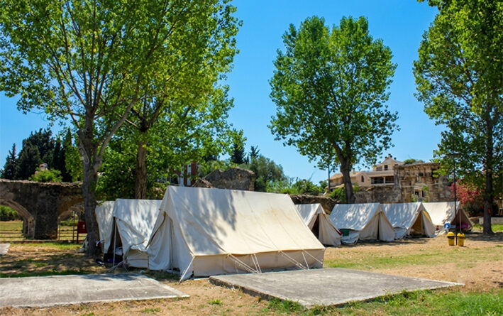 Κέρκυρα: Πρόστιμο 13.000 ευρώ στον Δήμο για έλλειψη πιστοποιητικού πυρασφάλειας στις κατασκηνώσεις Γουβιών