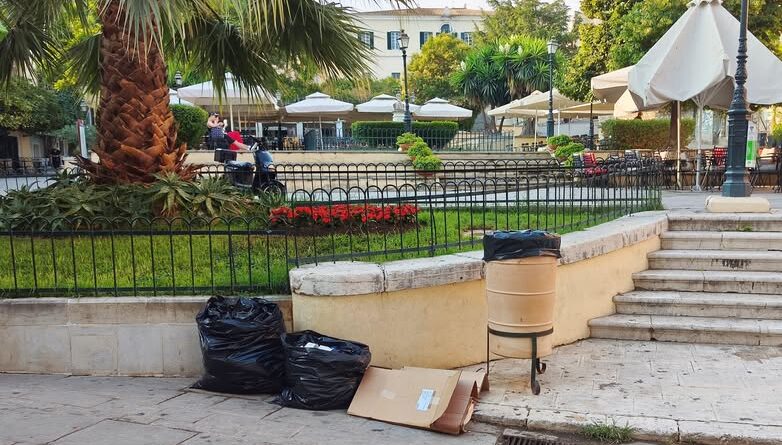 Υπηρεσία Καθαριότητα Δήμου: Δεν σταθμεύουμε μπροστά από κάδους – Σεβόμαστε το πρόγραμμα αποκομιδής