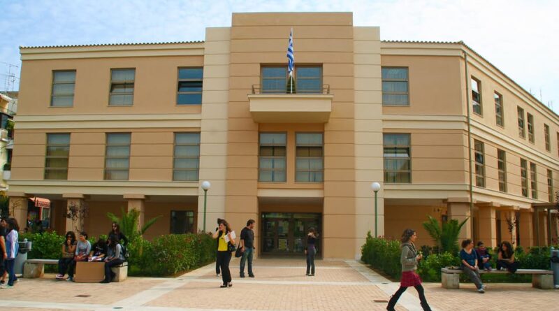 Ξεκίνησαν οι εγγραφές επιτυχόντων στα ΑΕΙ: Η διαδικασία, οι προθεσμίες