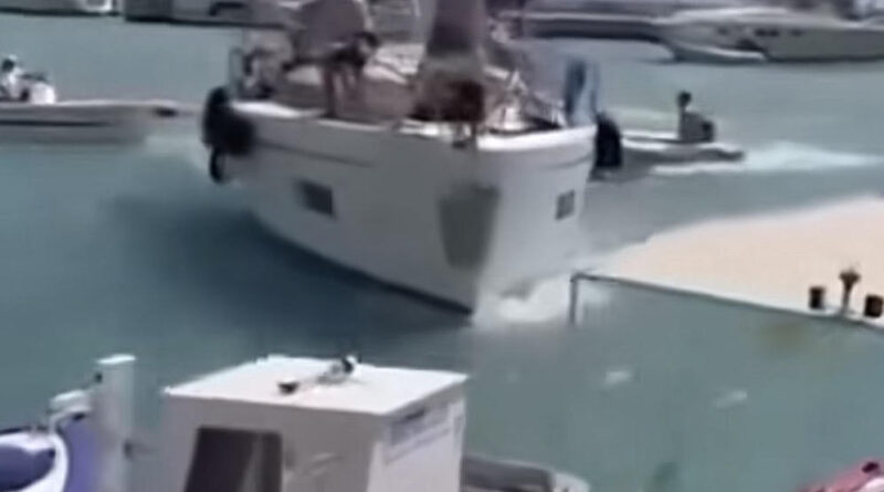 Σύγκρουση σκαφών στο λιμάνι του Καλάμου.  Συνελήφθη ο κυβερνήτης