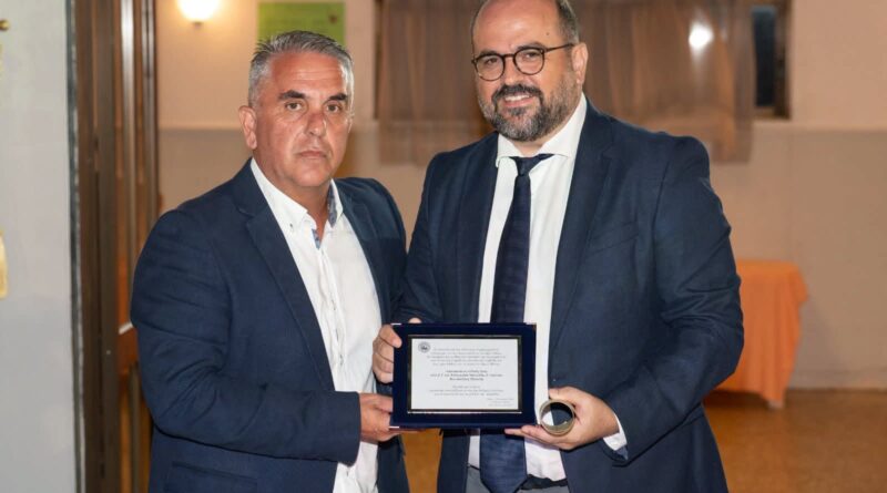 Δήμος Ιθάκης: Τιμήθηκε ο Μανώλης Κουτουλάκης Γενικός Γραμματέας Ναυτιλίας και Λιμένων
