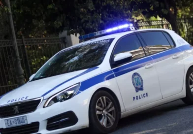 Ηγουμενίτσα: Ανήλικος προκαλούσε φθορές σε πινακίδες κυκλοφορίας – Συνελήφθη και η μητέρα