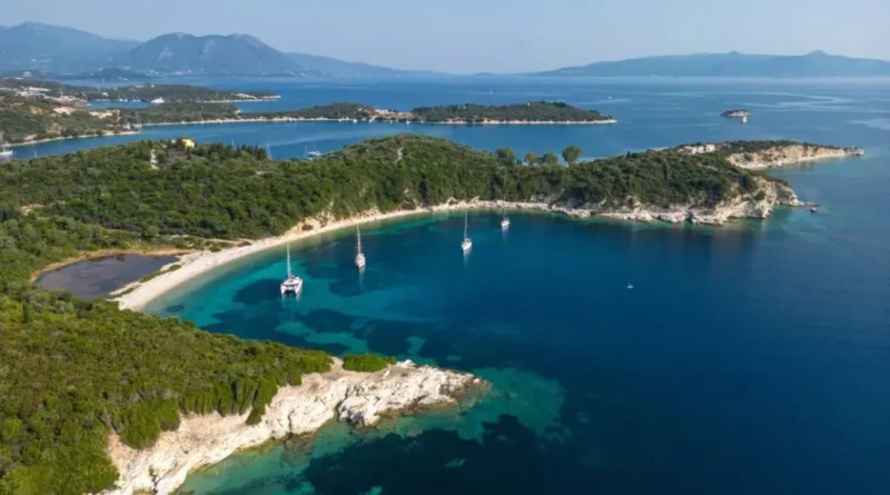 Μεγανήσι: Στο Πρωτοδικείο η υπόθεση του Τουριστικού Καταφυγίου στο Βαθύ