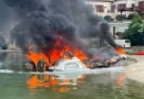 Σκάφος κάηκε ολοσχερώς μετά από έκρηξη στη Λευκάδα, ένας τραυματίας