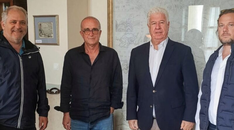 Συνάντηση εργασίας πραγματοποίησε, την Πέμπτη 8 Οκτωβρίου 2026, ο Περιφερειάρχης Ιονίων Νήσων, Γιάννης Τρεπεκλής με εκπροσώπους του Συνδέσμου Ταξιδιωτικών Πρακτόρων Κέρκυρας (AOCTA)