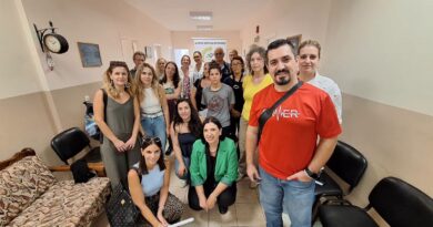 Δήμος Βόρειας Κέρκυρας: Δεύτερη παράδοση απινιδωτών και εκπαίδευση σε τρεις ακόμη σχολικές μονάδες