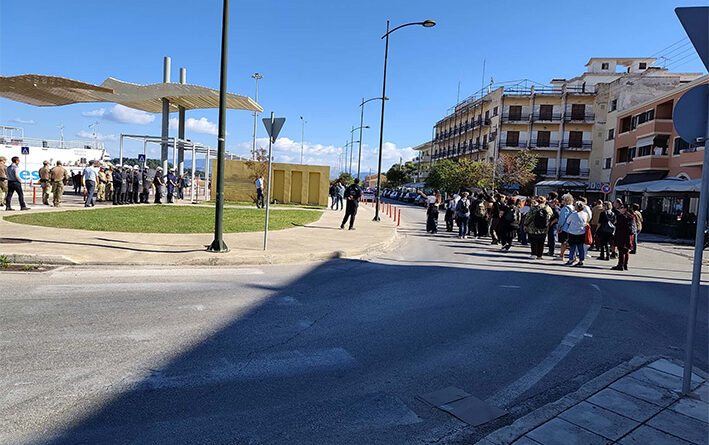 Ένταση στο λιμάνι της Κέρκυρας κατά την άφιξη του κρουαζιερόπλοιου Crown Iris