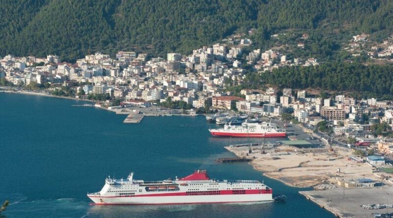 Βλάβη καταπέλτη σε οχηματαγωγό πλοίο στην Ηγουμενίτσα