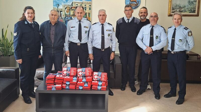 Δωρεά 29 κιβωτίων πρώτων βοηθειών στην Ελληνική Αστυνομία