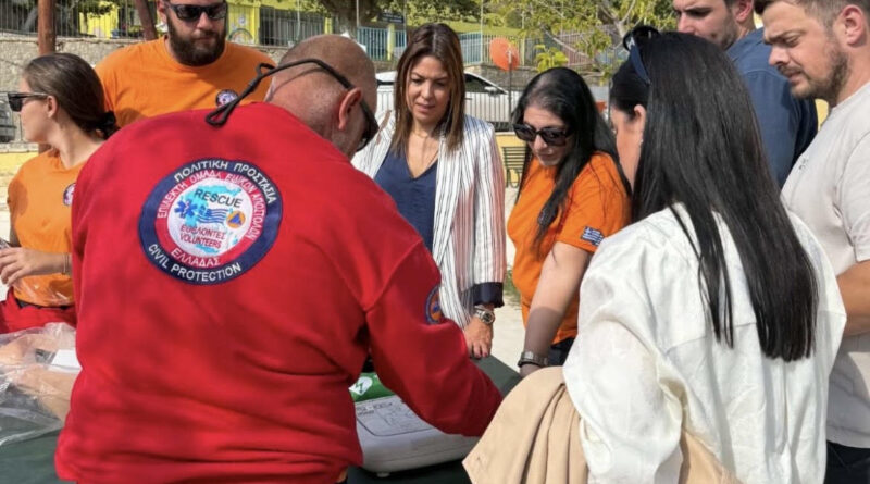Στους Καββαδάδες η Μερόπη Υδραίου για την πρωτοβουλία εγκατάστασης απινιδωτή: «Μαζί για τη ζωή!»